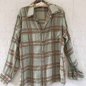 Van Heusen Long Sleeve Botton Down shirt